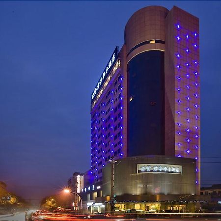 Narada Boutique Hotel Yiwu Huafeng Exteriör bild